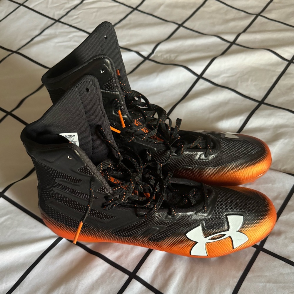 men’s football cleats - under armour